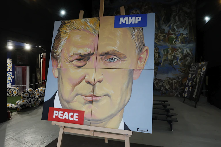 A composite picture of Russian president Vladimir Putin and US president Donald Trump.