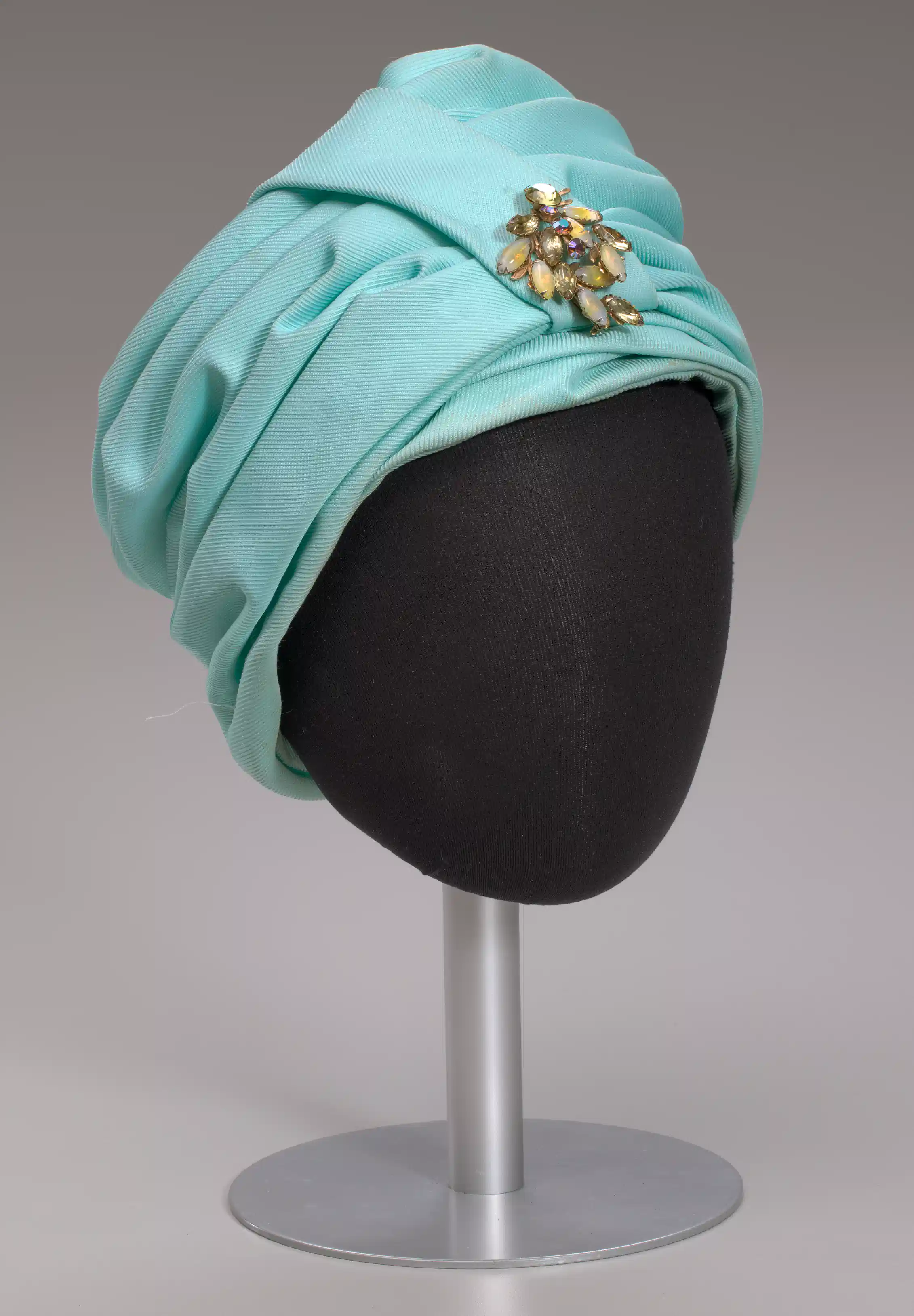 Mae Reeves Designs Mae Reeves used showstopping hats to fuel voter engagement and Black ...