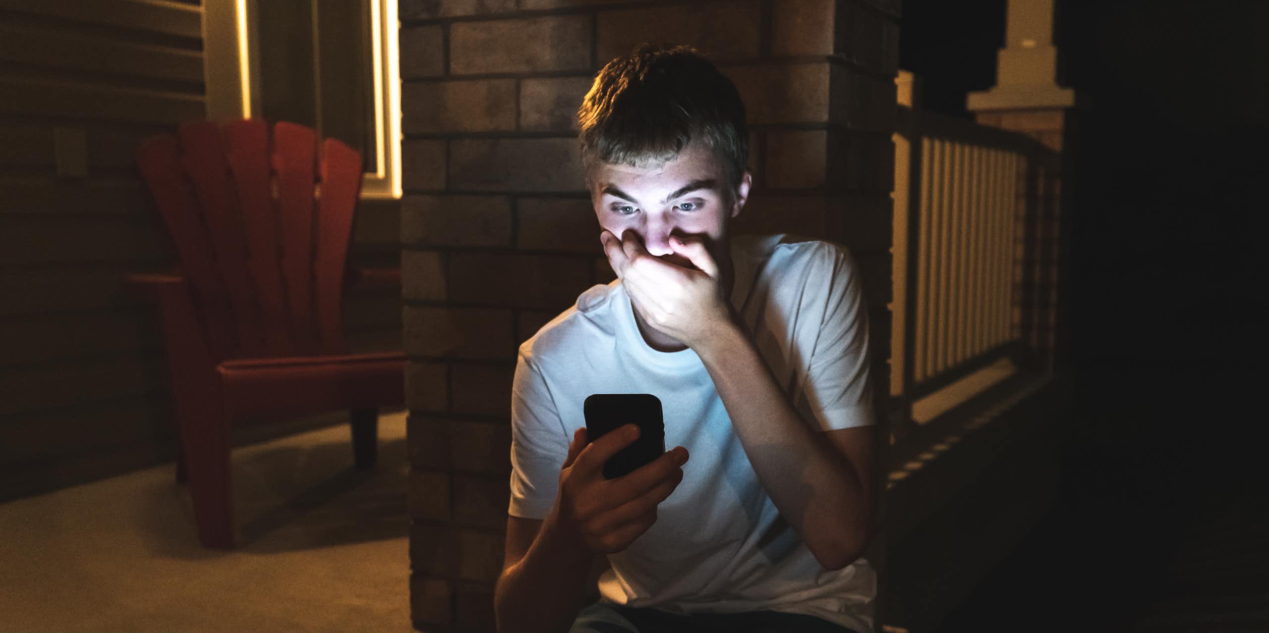 De la confianza a la viralización: el ‘sexting’ y su impacto entre adolescentes