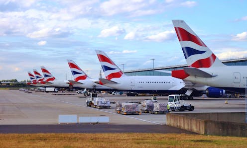 how airlines manage crises like the Heathrow shutdown