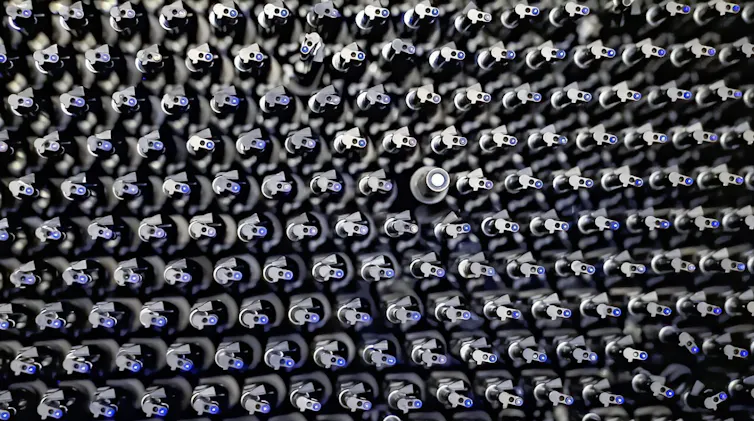 A panel with lots of tiny sensors arranged in alternating lines.