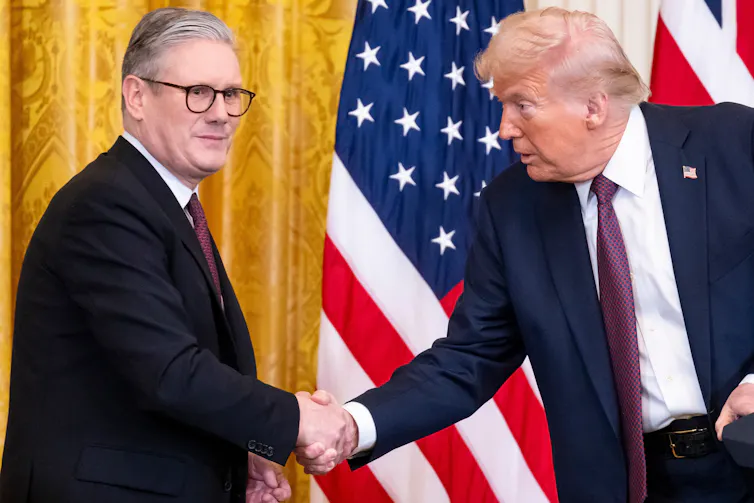Keir Starmer and Donald Trump shake hands.