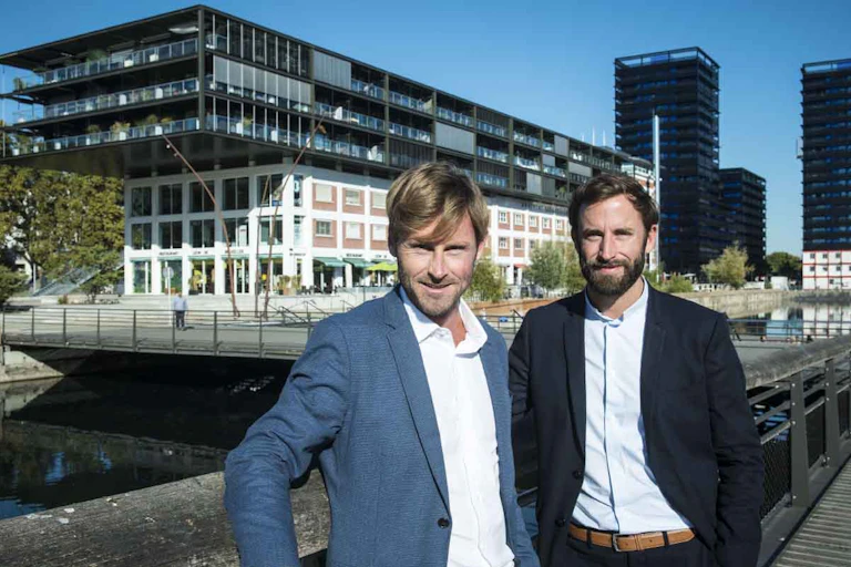 Deux membres d'une entreprise familiale