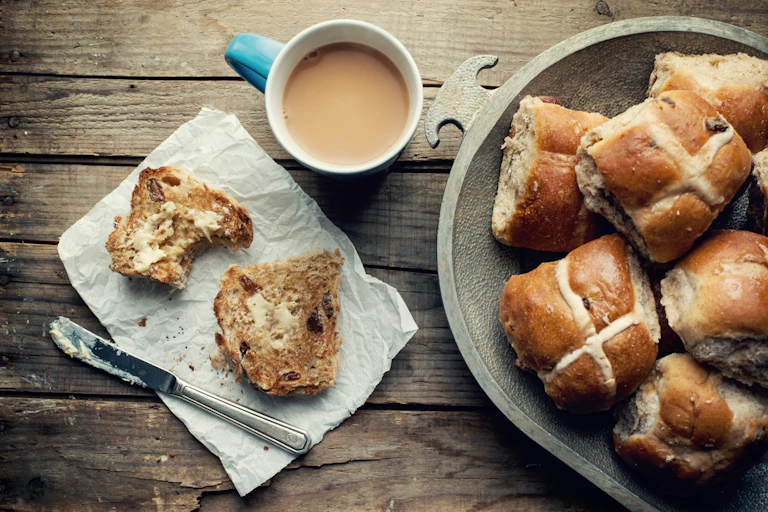 Hot cross buns