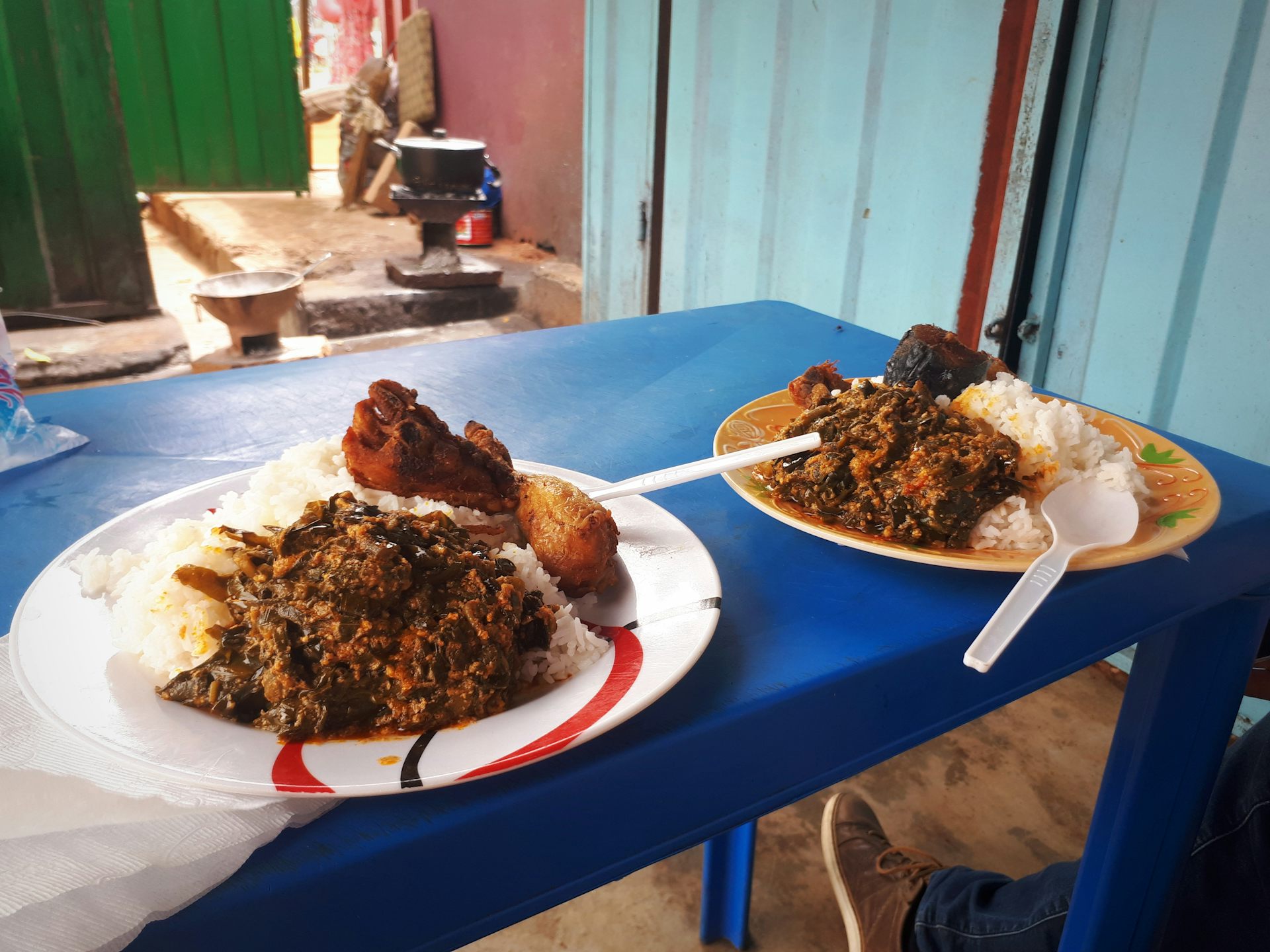 Informal workers in Ghana’s chop bars get no benefit from foreign aid ...