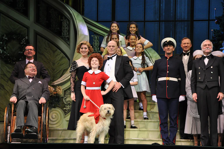 The final scene in Annie.