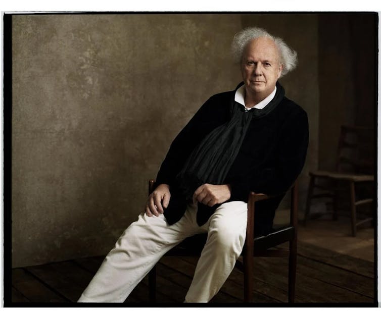 Graydon Carter hired Christopher Hitchens, pissed off Trump and revealed Deep Throat. He calls himself a ‘beta male’