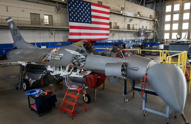 F-16
