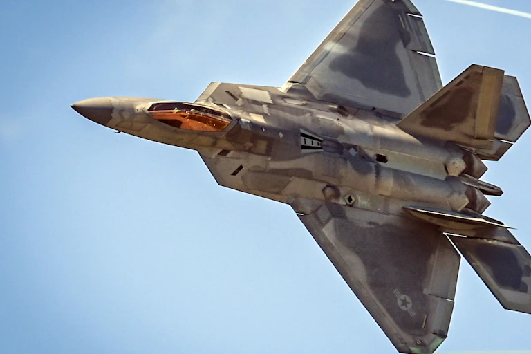 F-22 Raptor.