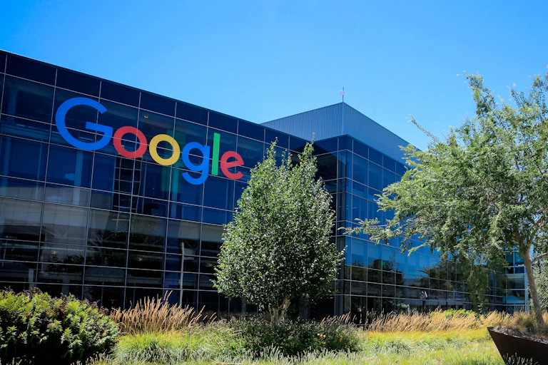 le siège de Google Alphabet à Mountain View (USA)