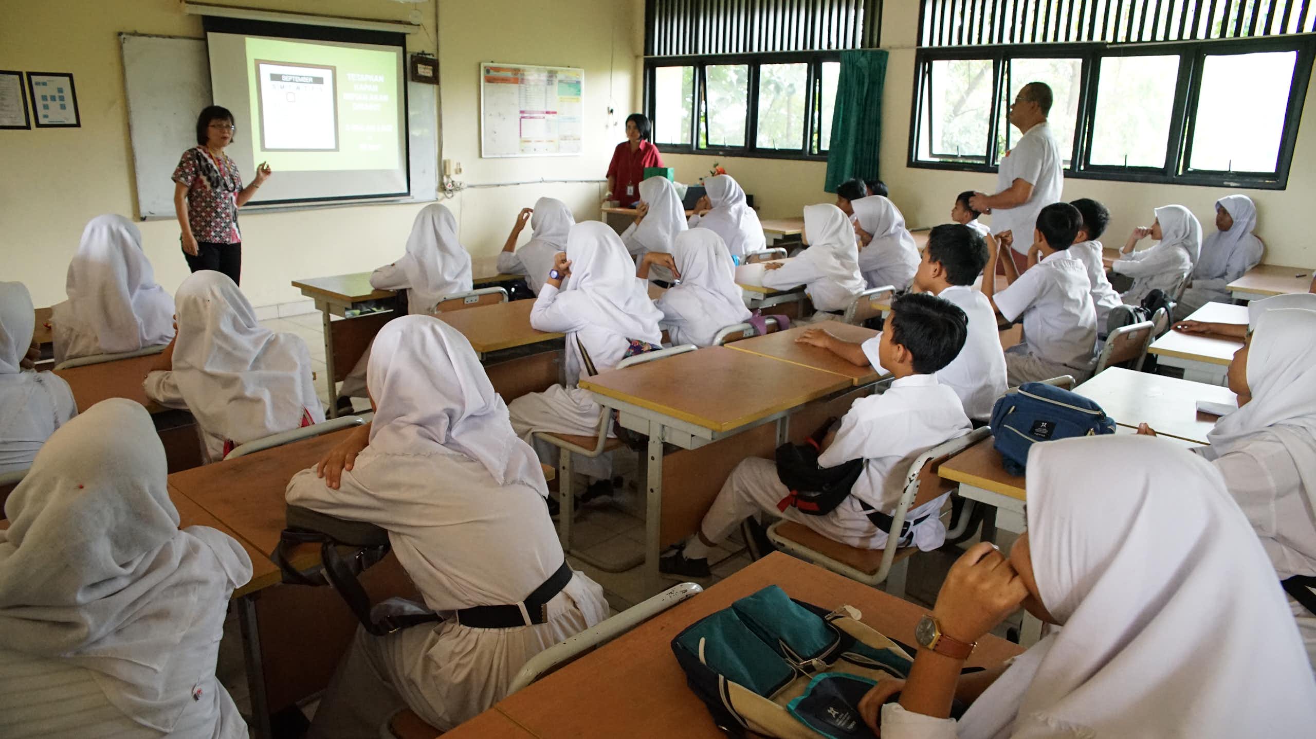 Kemampuan menulis dan berhitung pelajar Indonesia mengkhawatirkan: Apa yang salah?