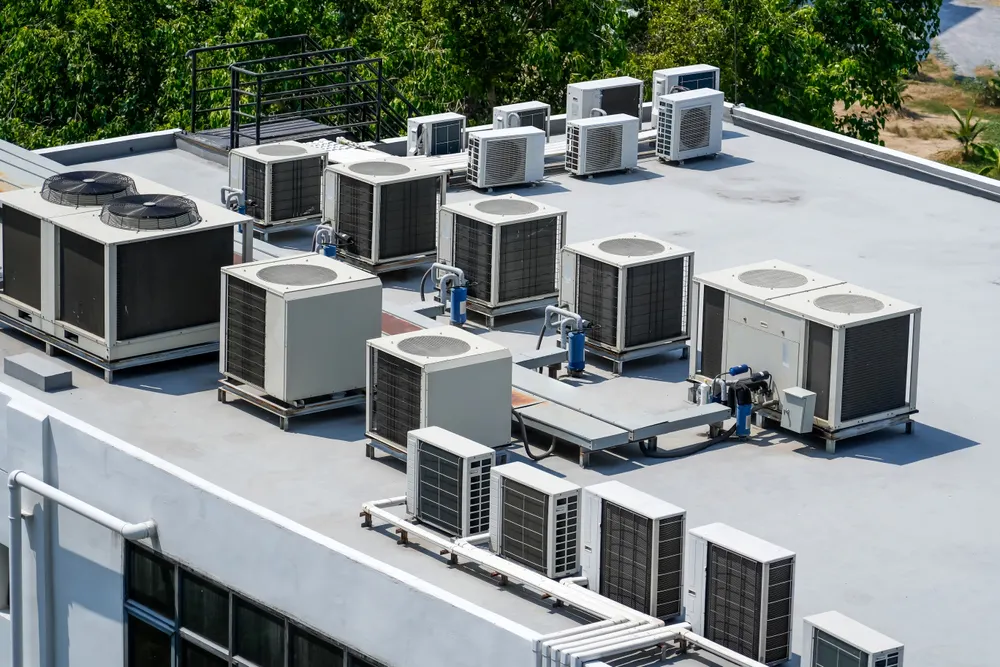 Tempted to turn on the aircon? Science says use fans…
