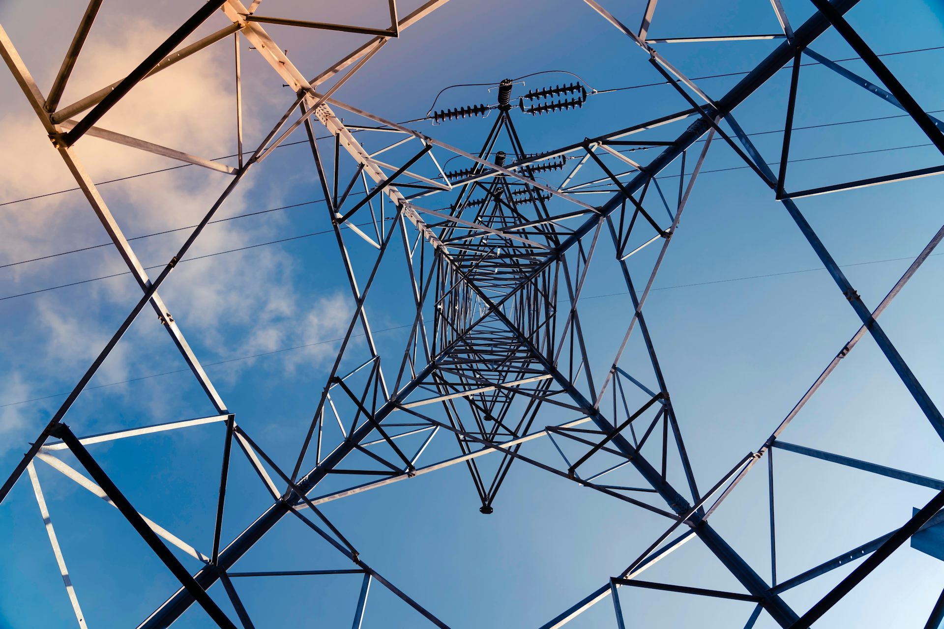 Crecimiento de las energías renovables: un desafío tecnológico para los sistemas eléctricos