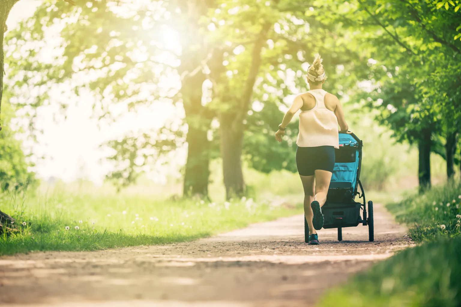 Running with a stroller may reduce injury risks for parents, study finds
