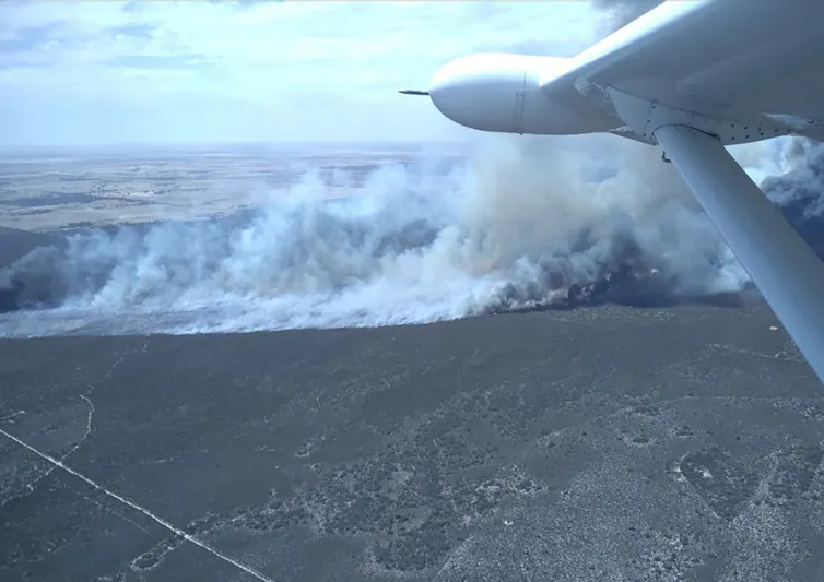 An aerial view of a bushfire in Victoria.