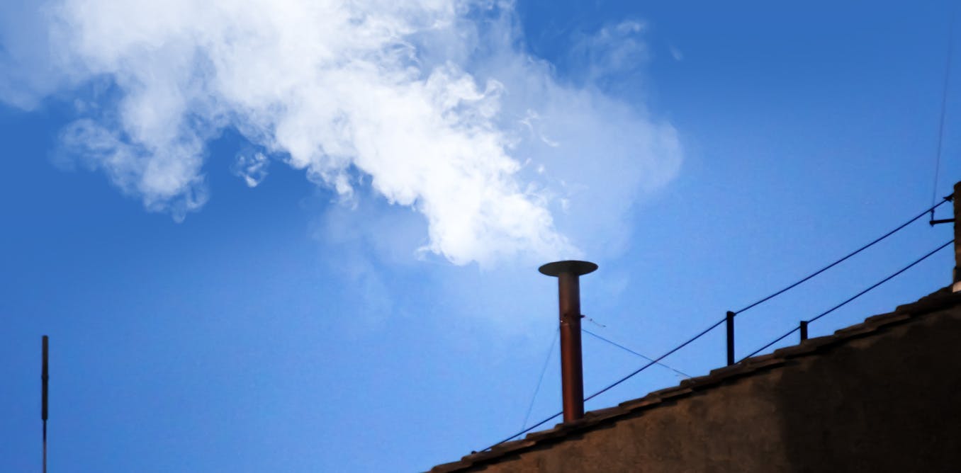 Conclave: the chemistry behind the black and white smoke