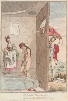 Desenho animado que mostra um homem sentado nos ombros de outro homem para que ele possa olhar pela janela de uma casa de banhos onde uma mulher está nua