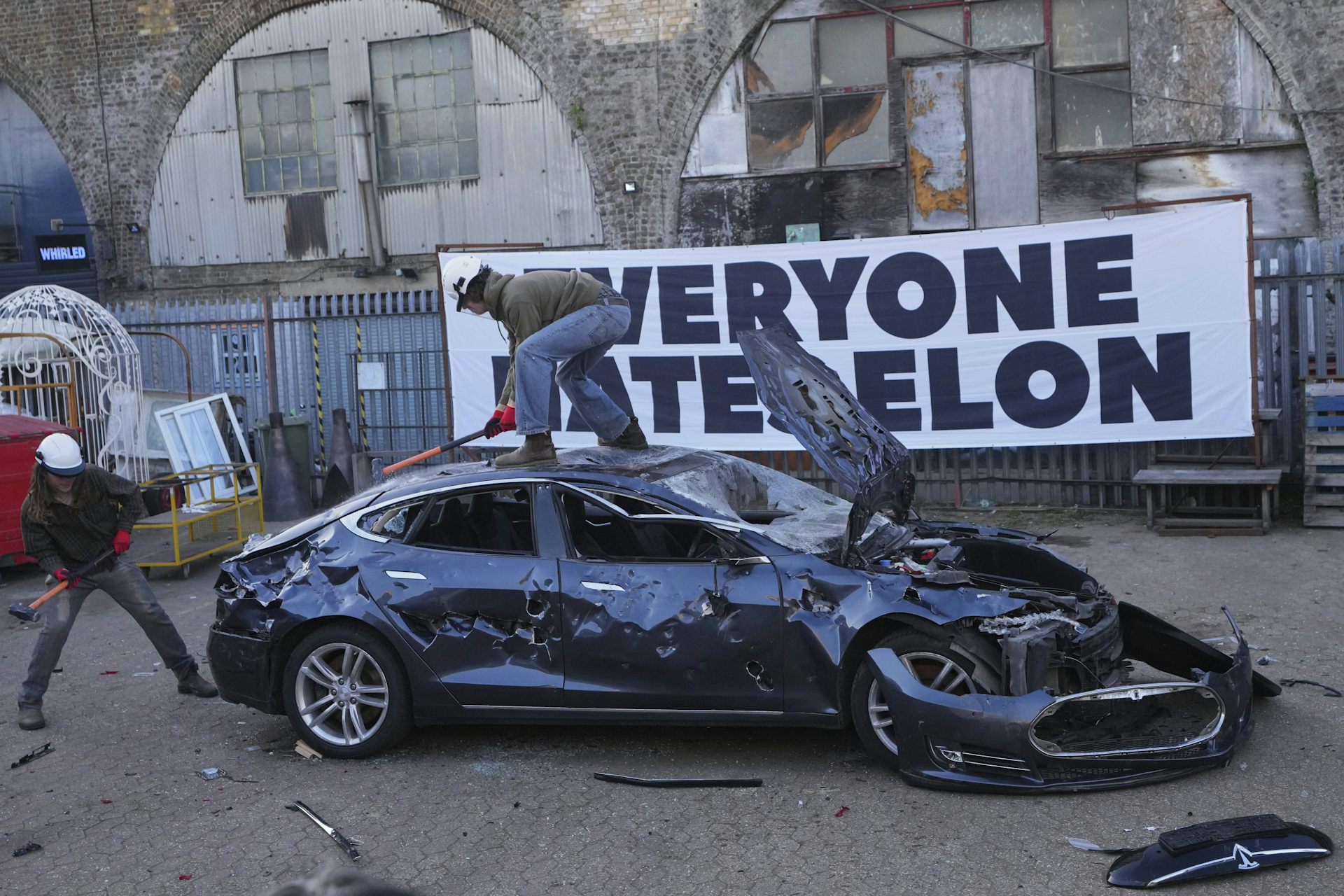 Sin regulación, las plataformas digitales amplían los conflictos y distorsionan los conceptos de libertad y democracia