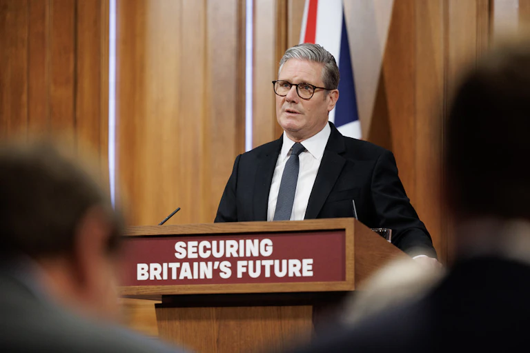 Keir Starmer giving a press conference.
