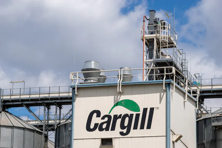 A factory with the Cargill logo on the side