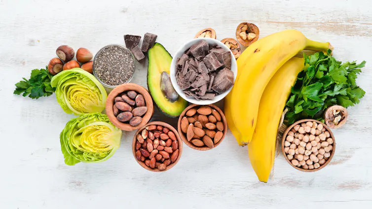Des fruits et légumes sources de potassium et, notamment du chocolat et de la banane