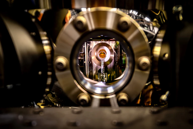 Photo of a complicated chamber in a device of some sort.