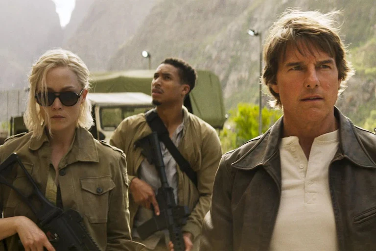 Les acteurs de Mission impossible : Tarzan Davis, Hayley Atwell, Tom Cruise, Pom Klementieff, Simon Pegg.