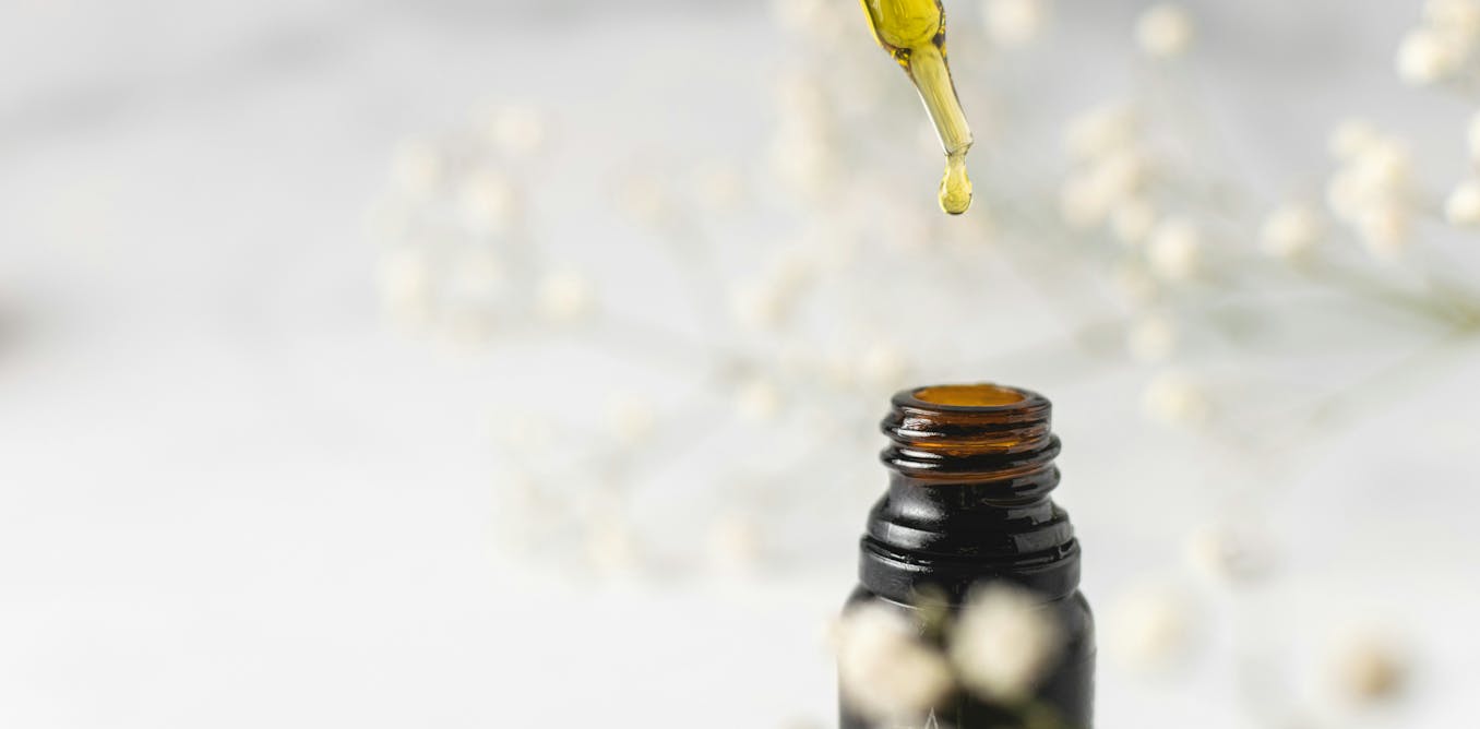 Huiles Essentielles : Attention, Risque de Résistance aux Antibiotiques !