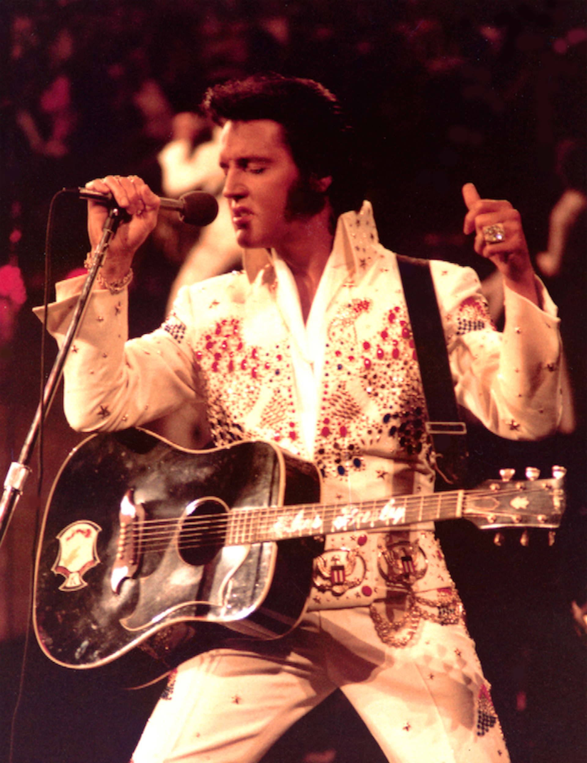 long live the king country salutes elvis