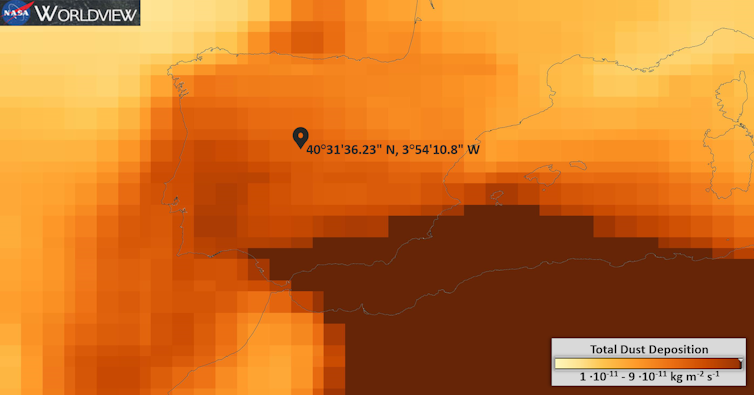 Imagen que muestra la península ibérica en tonos naranjas y marrones según la cantidad de polvo depositado.
