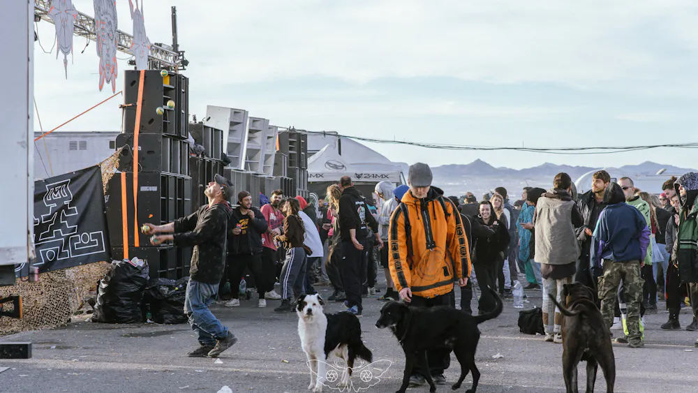 A propósito de ‘Sirat’: las múltiples dimensiones de la cultura ‘rave’