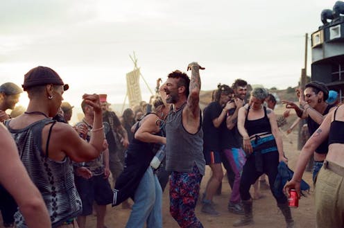 Kultura rave dhe dimensionet e saj të shumta