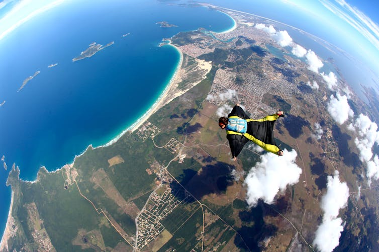 How pterosaurs can encourage plane design 4 Wingsuit