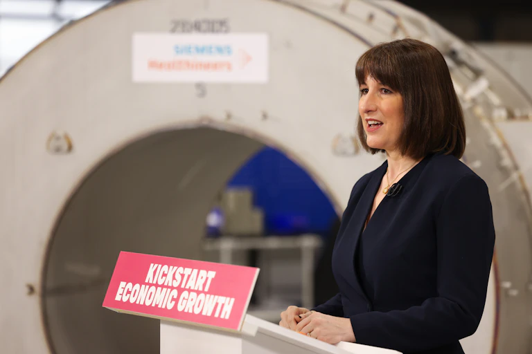 uk chancellor rachel reeves giving a speech on economic growth at a siemens factory