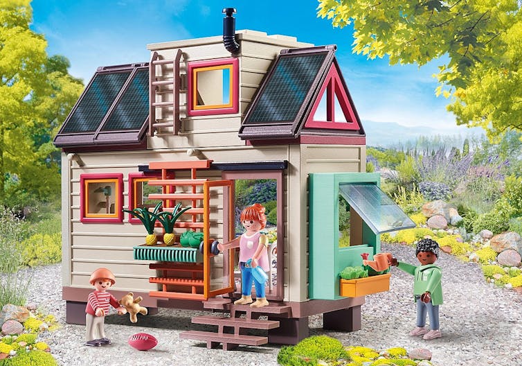 Minimaison or artwork sparingly in habitat 1 Malena House Playmobil