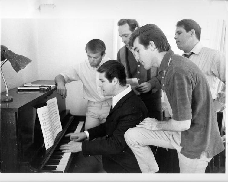 Black and white photo