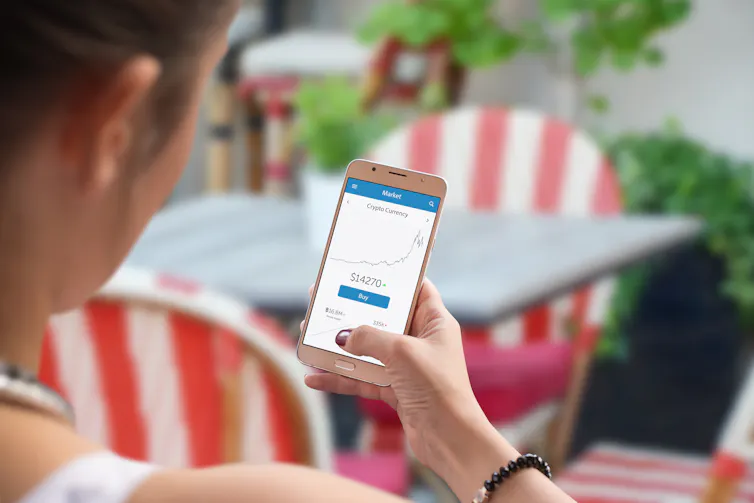 Kripto dan bitcoin (dan sejenisnya) banyak diyakini sebagai safe haven investasi