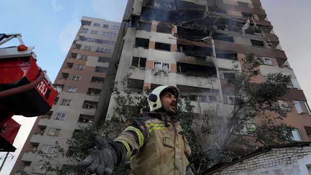 Por que Israel desafiou Trump - e arriscou uma grande guerra - atacando o Irã agora? E o que acontecerá em seguida?