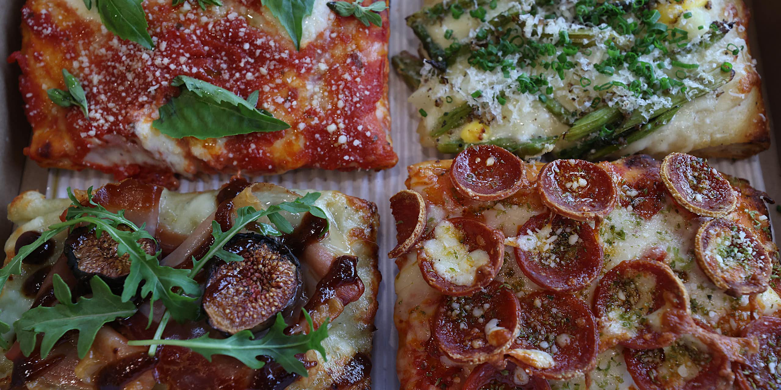 3 basic ingredients, a million possibilities: How small pizzerias succeed with uniqueness in an age of chain restaurants