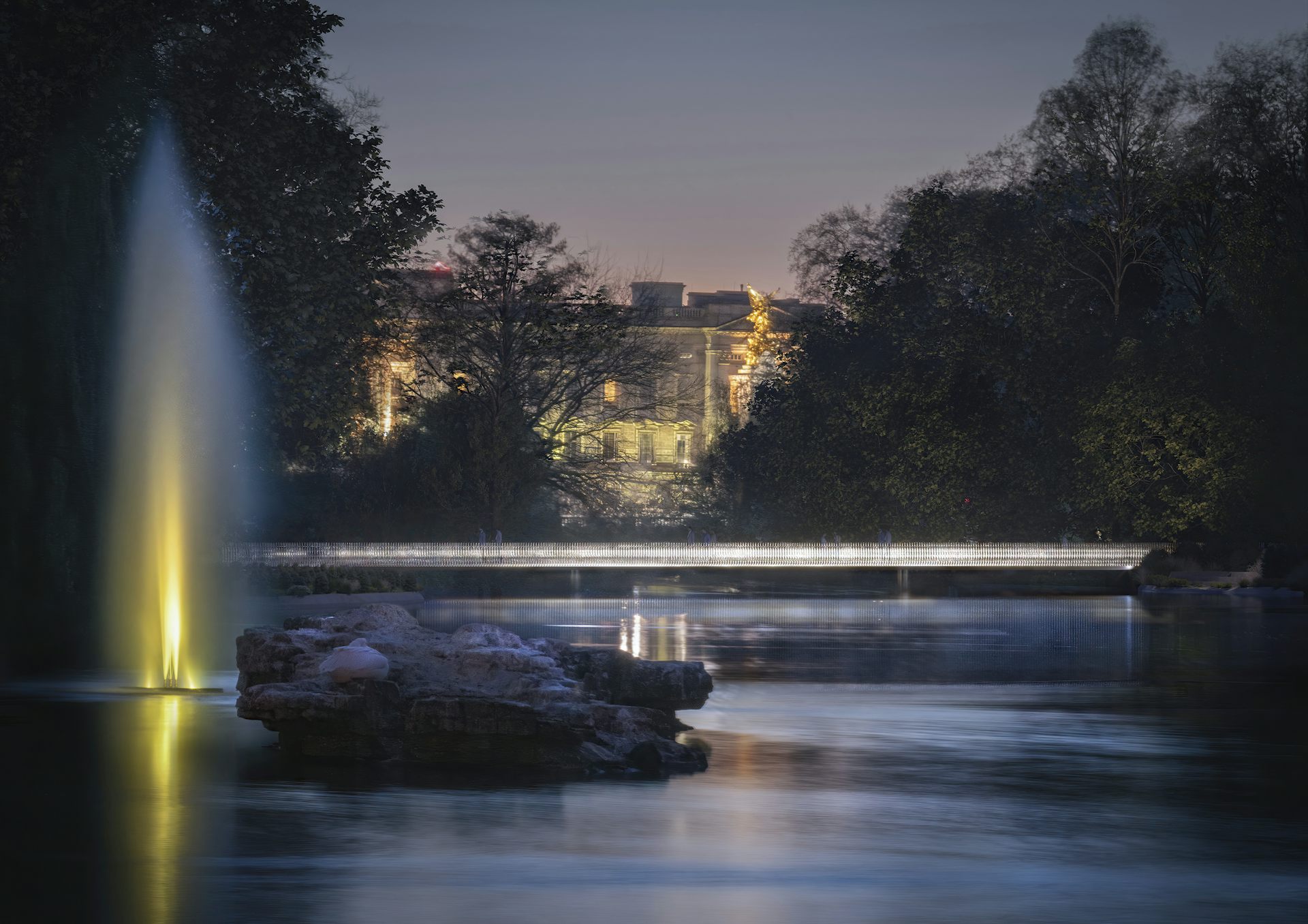 Photo of the lake in St James's park with the palace in the distance