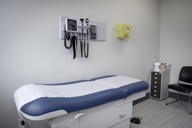 Exámenes vacíos en una clínica médica