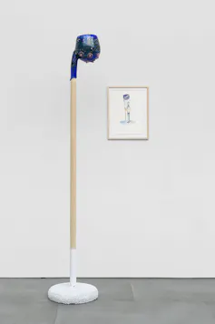 Tall cooling system that looks like a lamp