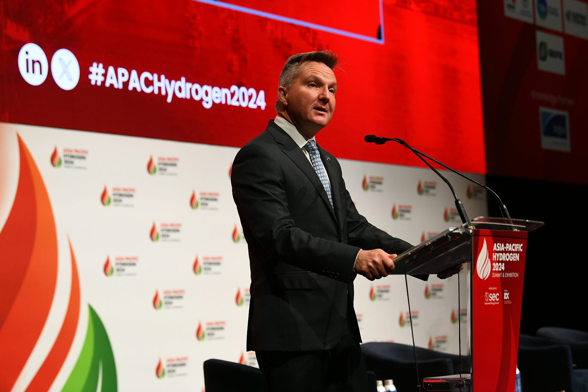 What’s happened to Australia’s green hydrogen dream? Here are 5 reasons ...