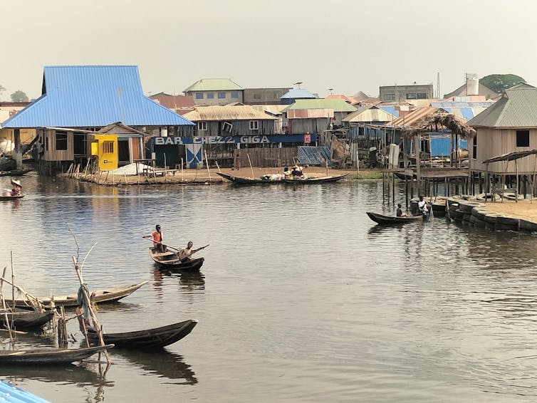 Bilharzia in Europe: the place does this parasitic illness come from and the way to give protection to your self from it? 1 Photograph of fishermen and residents in canoes in Ganvie Lagoon, Benin. This type of environment, where fresh water is ubiquitous and where human contact is frequent, is a breeding ground for the transmission of bilharzia.
