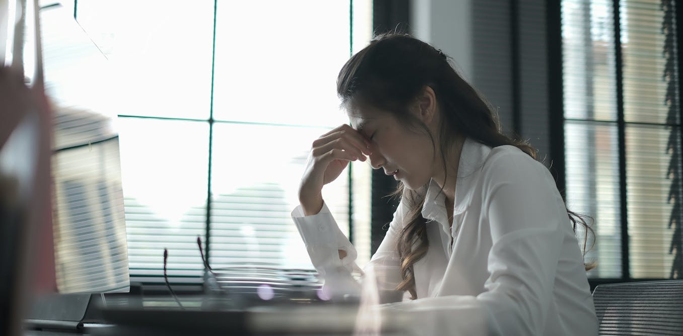 Why employees hesitate to disclose mental health concerns – and what employers can do about it