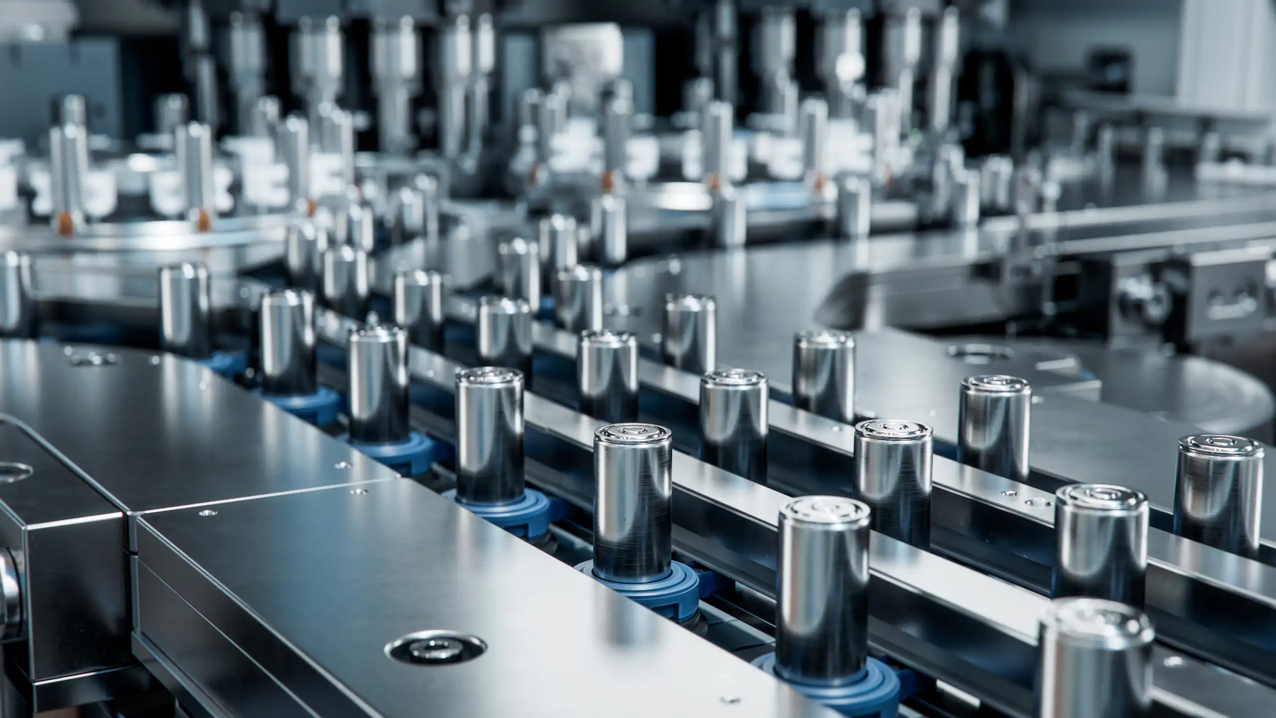 Battery cells for electric vehicles