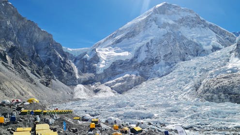 Po mendoni të shkoni në Everest Base Camp? Mos udhëtoni pa këshillat e ekspertëve