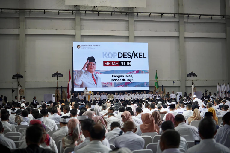 Program koperasi Merah Putih Prabowo Subianto dan Budi Arie Setiadi