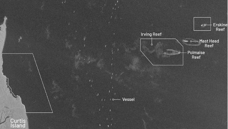 A radar image shows ships in a line and also inside the marine park.