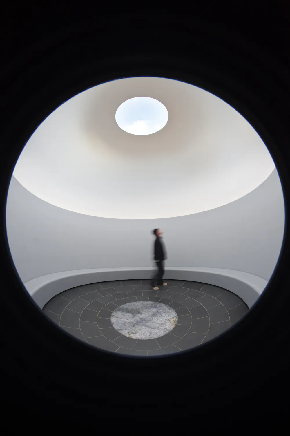 Experiments with light: James Turrell dazzles at the NGA